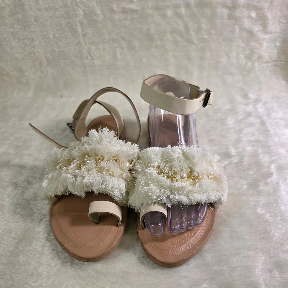 Free People Sun Peaks Pearl Fringed Toe Loop Sandals Leather Cream Women 38 7